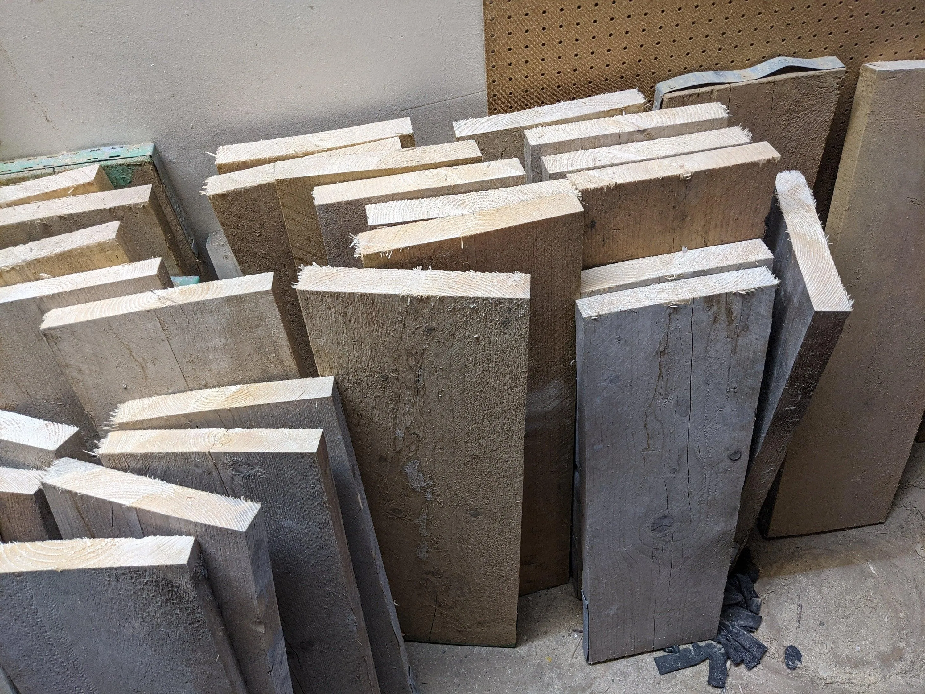 8x 1-2ft Reclaimed Scaffold Board Offcuts, Sole Boards, DIY