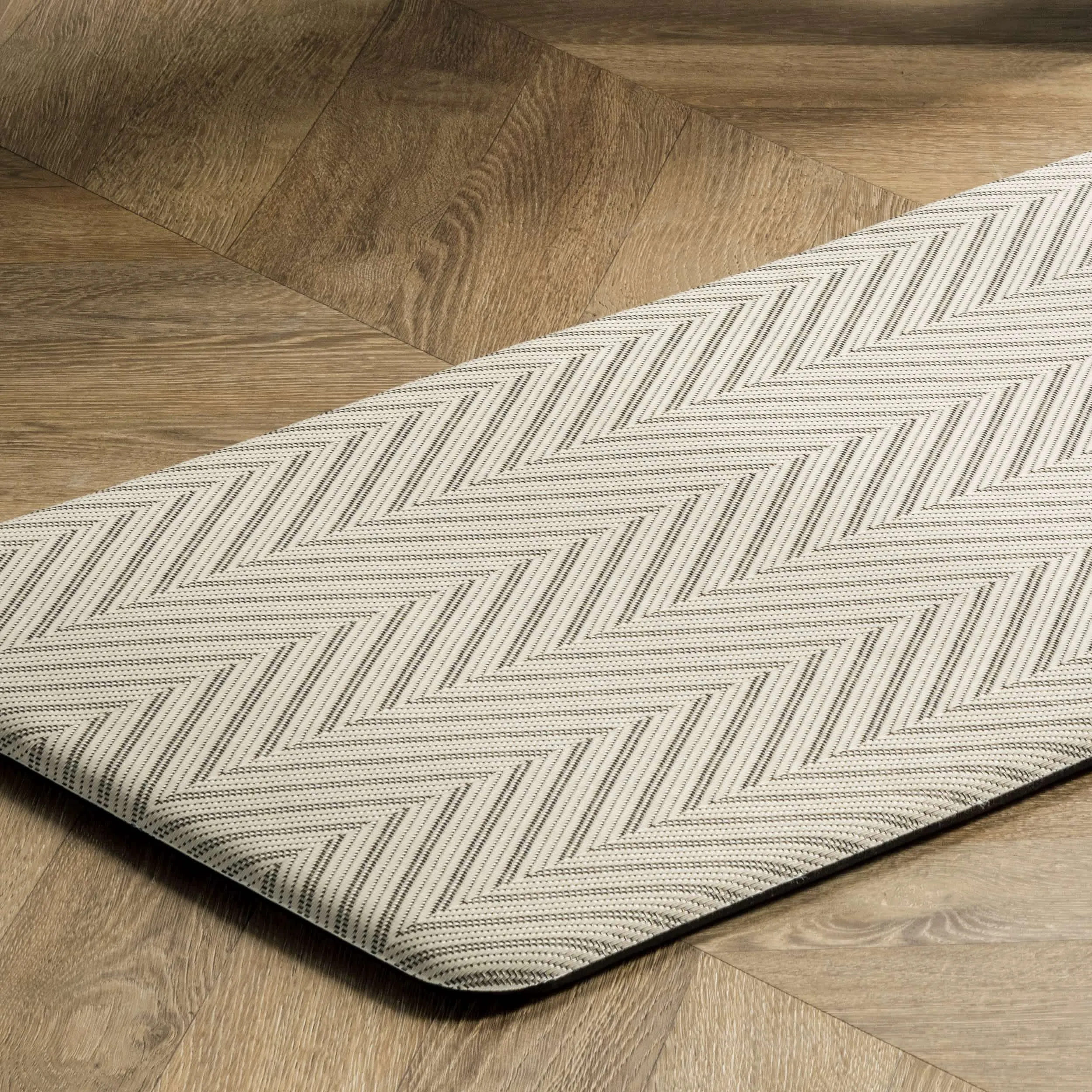 Casual Herringbone Anti Fatigue Kitchen Or Laundry Room Comfort Mat