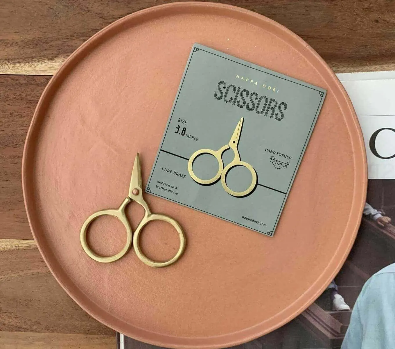 DIMINUTIVE SCISSORS
