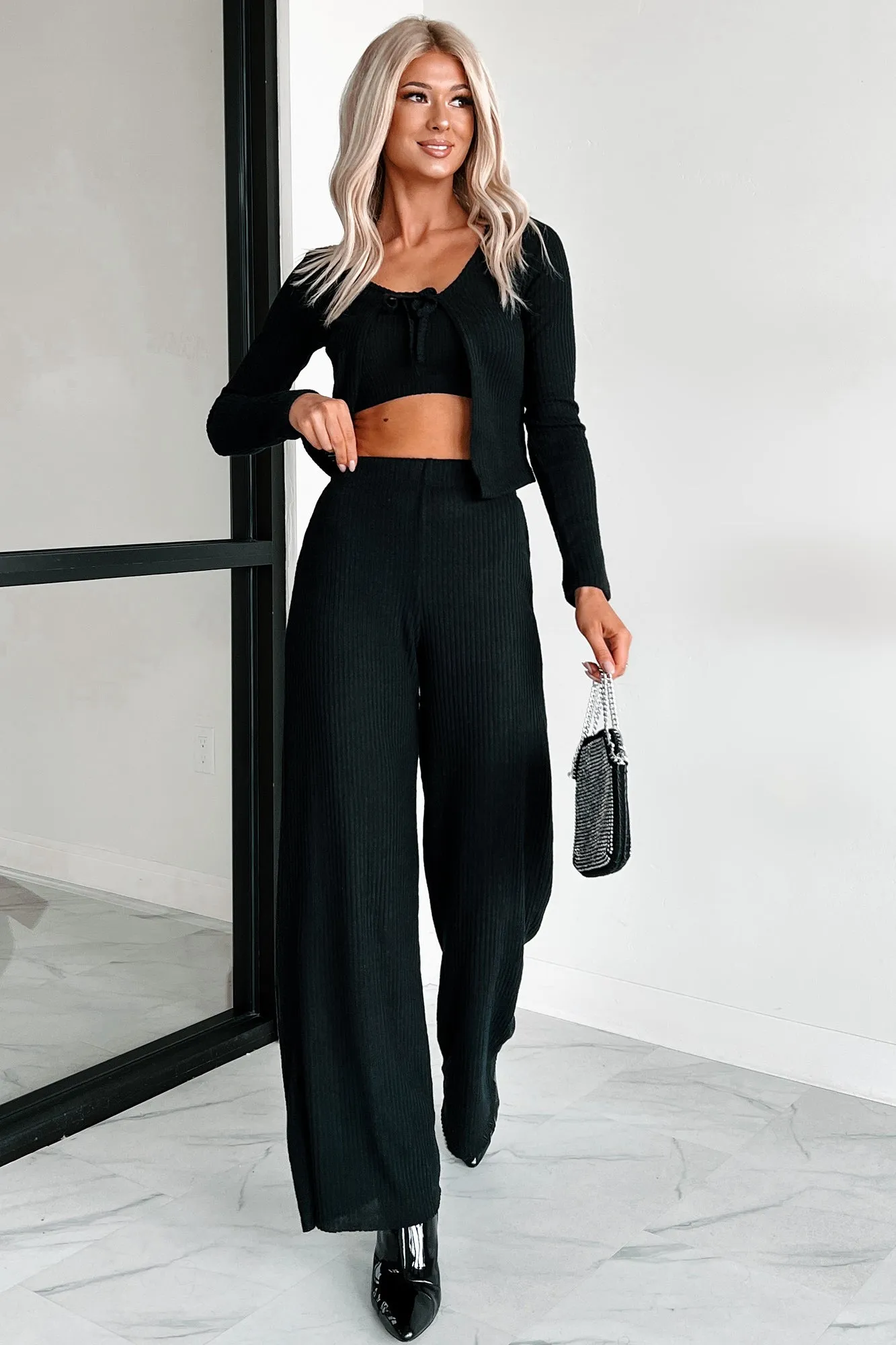 Friendly Reminder Three Piece Lounge Set (Black)