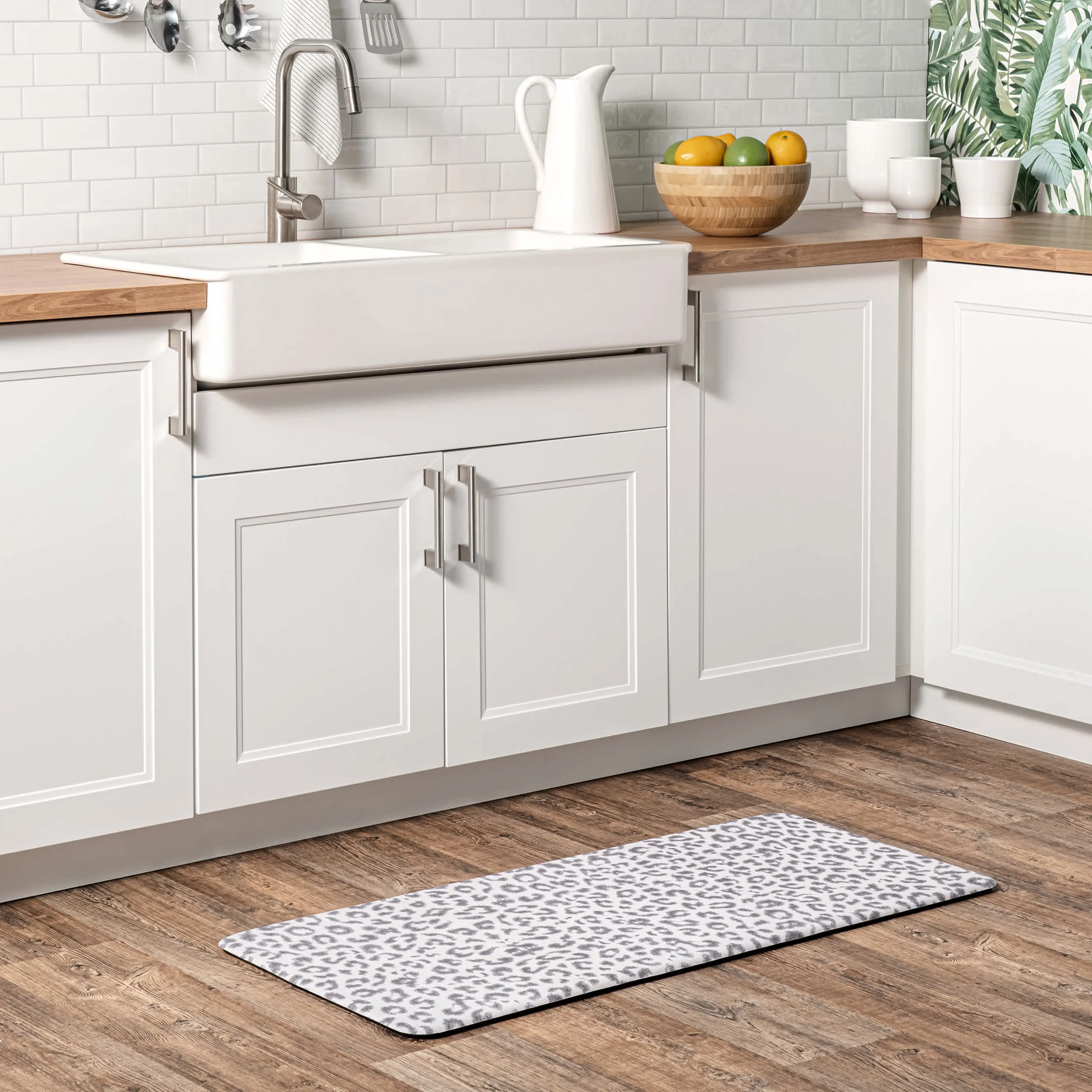 Leopard Print Anti Fatigue Kitchen or Laundry Room Comfort Mat