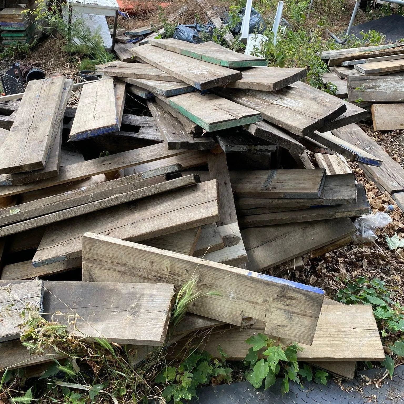 LOW GRADE Reclaimed Boards