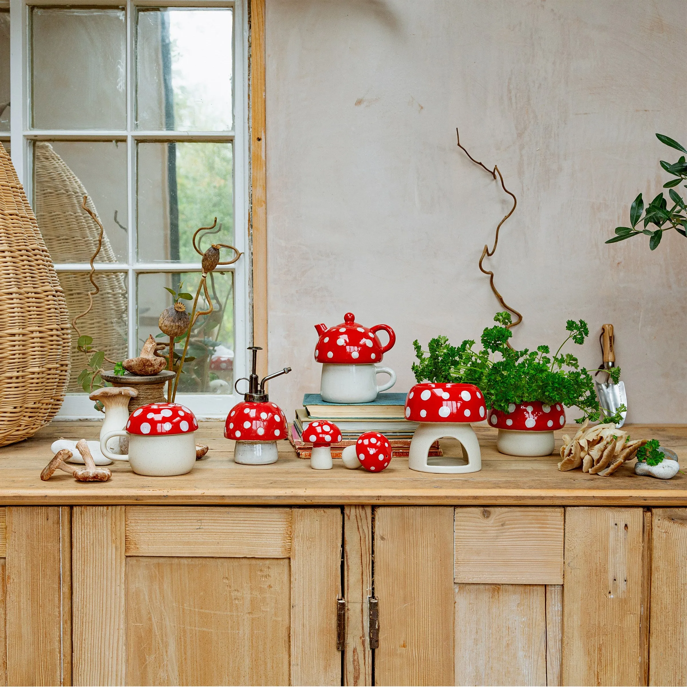 Red Mushroom Oil Burner