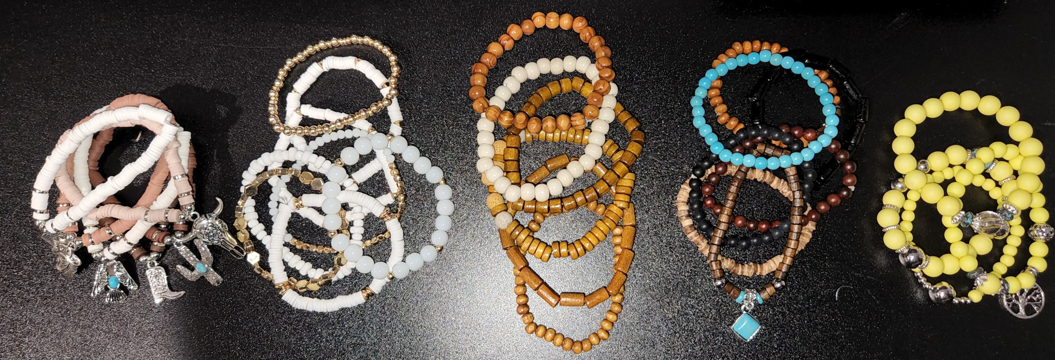 Stackable Bracelet Capsule Scoop